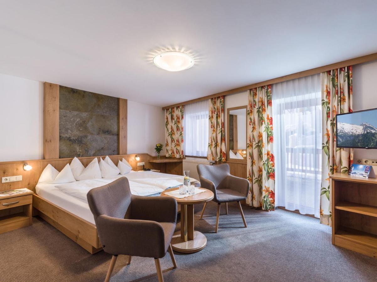 Hotel Koessler Tux Ngoại thất bức ảnh