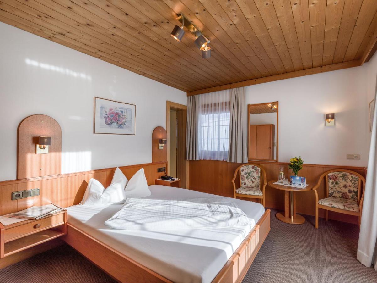 Hotel Koessler Tux Ngoại thất bức ảnh