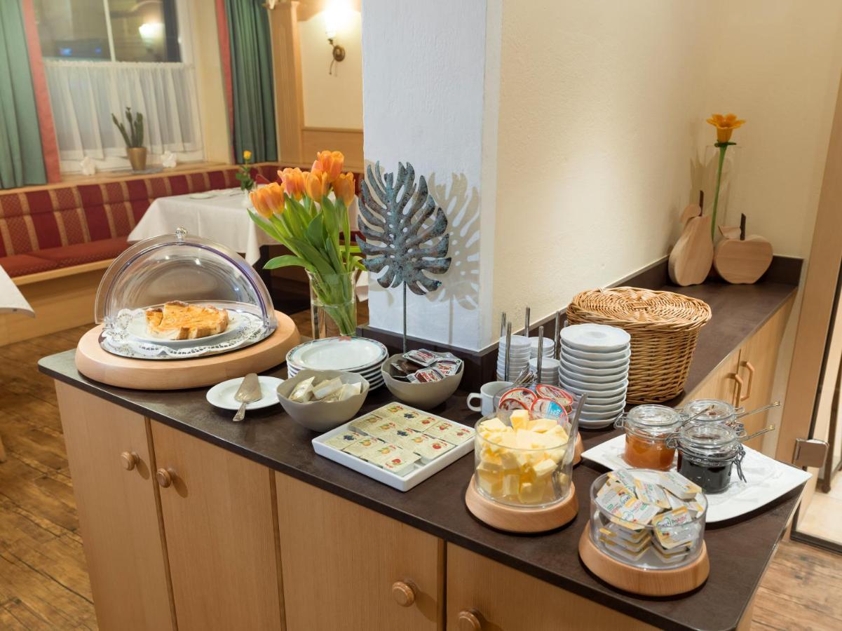 Hotel Koessler Tux Ngoại thất bức ảnh